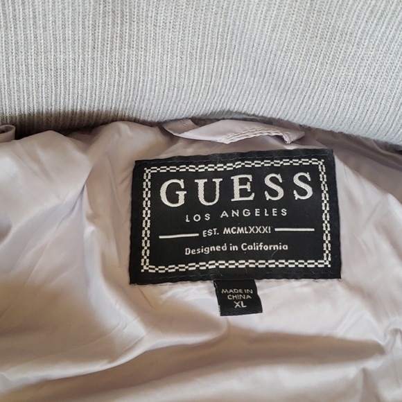 GUESS Challenger Logo Tape Puffer Jacket SZ XL - Picture 8 of 8